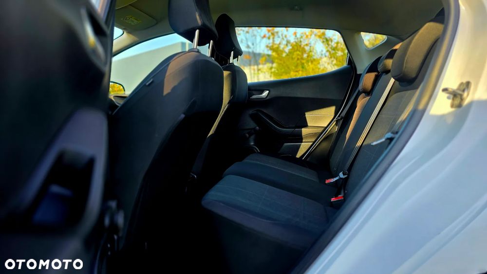 Ford Fiesta - 22