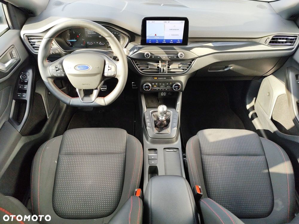 Ford Focus - 18