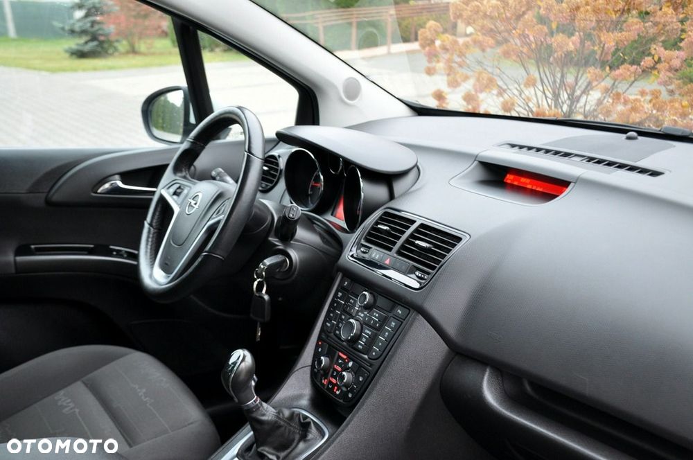 Opel Meriva - 18