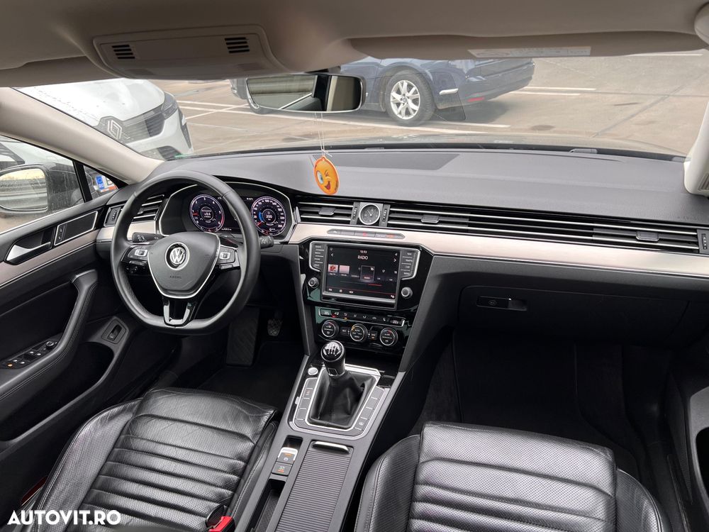 Volkswagen Passat 2.0 TDI BlueMotion Technology Highline - 8
