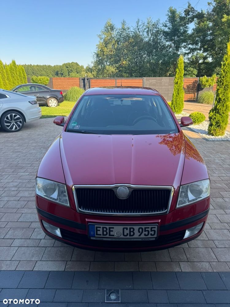 Skoda Octavia 1.9 TDI DPF DSG Elegance - 5