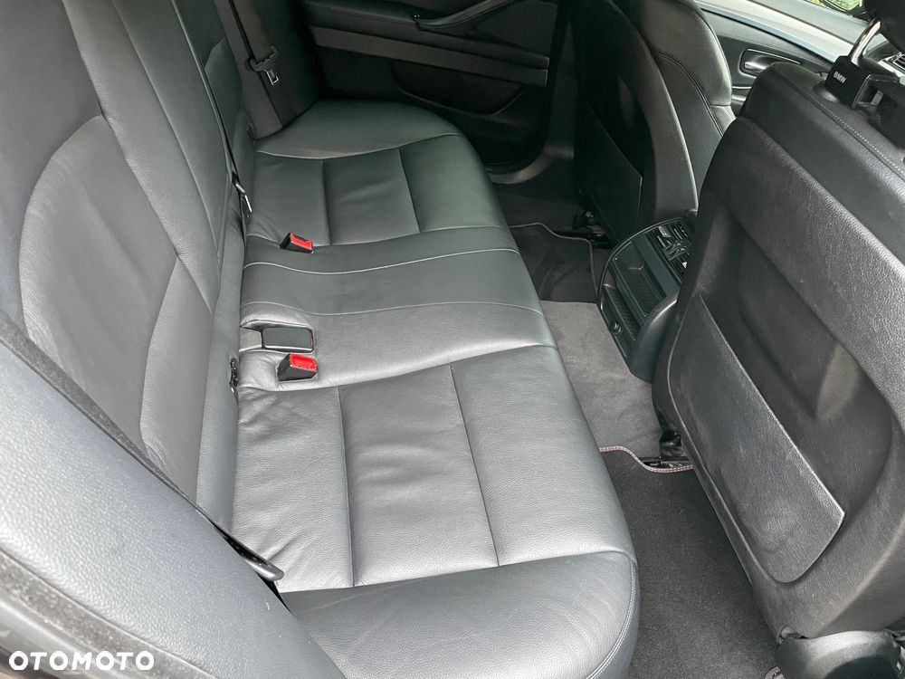 BMW Seria 5 520d - 17