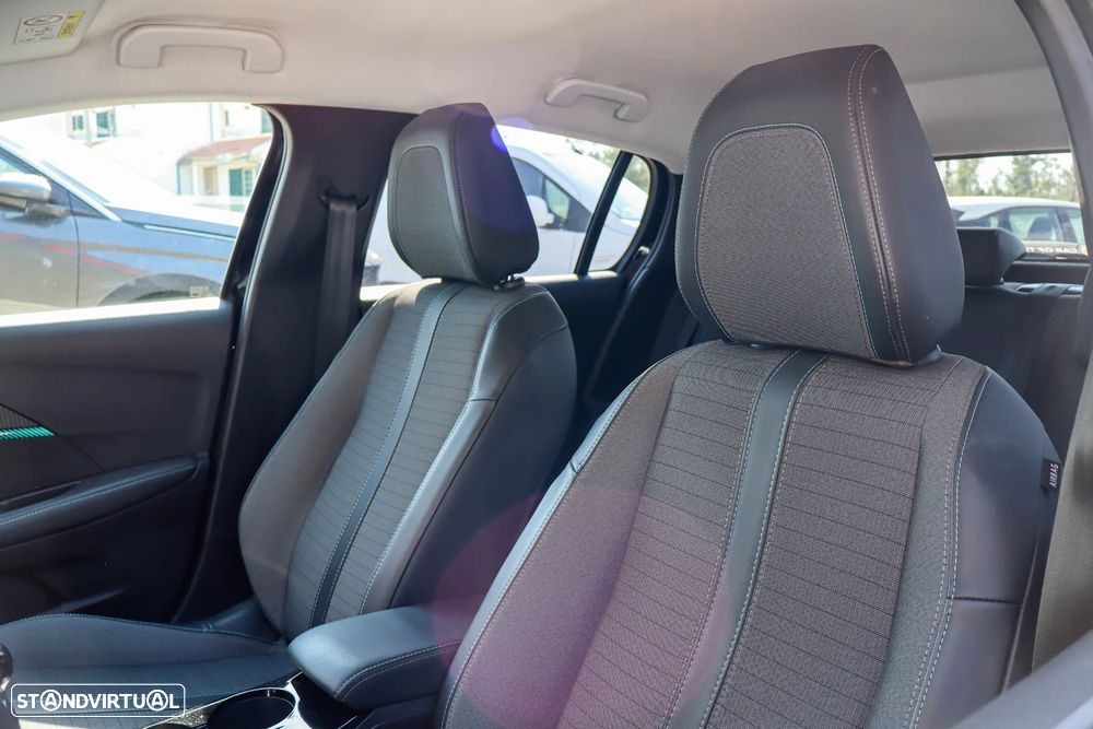 Peugeot 208 1.2 PureTech Allure - 10