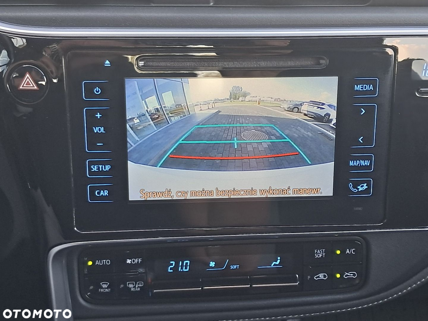 Toyota Auris 1.6 Comfort - 15
