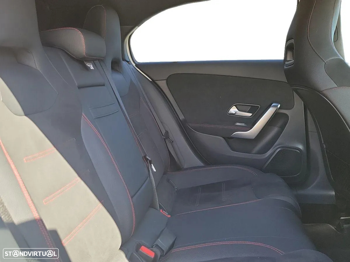 Mercedes-Benz A 250 e - 14