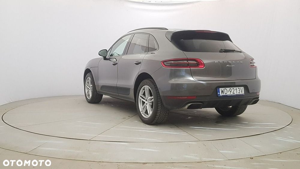 Porsche Macan - 5