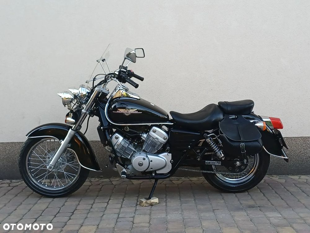 Honda Shadow - 13