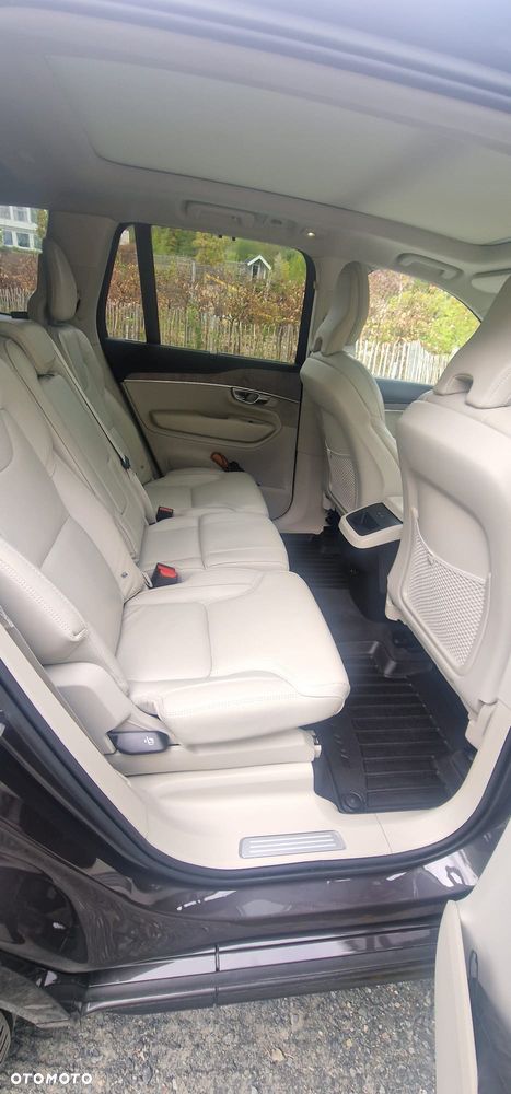 Volvo XC 90 B5 D AWD Ultimate Dark 7os - 13