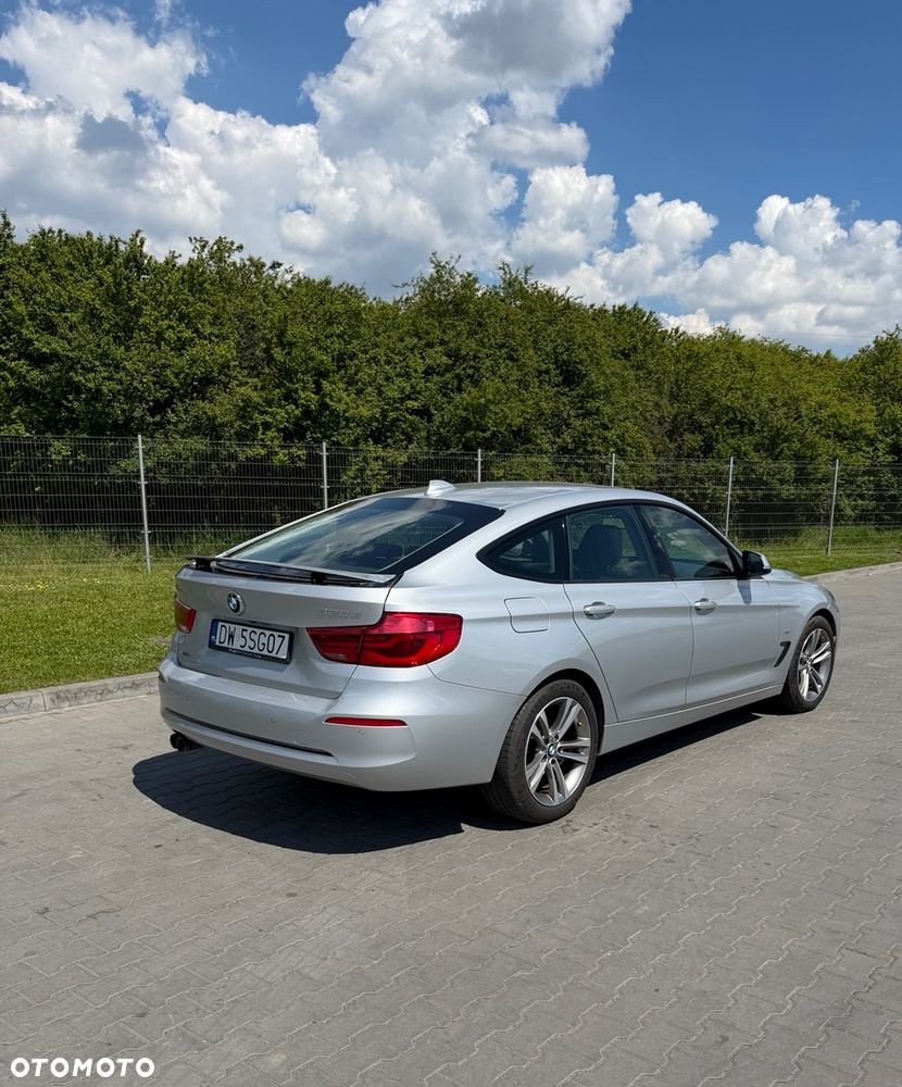 BMW 3GT 320d xDrive Sport Line - 2