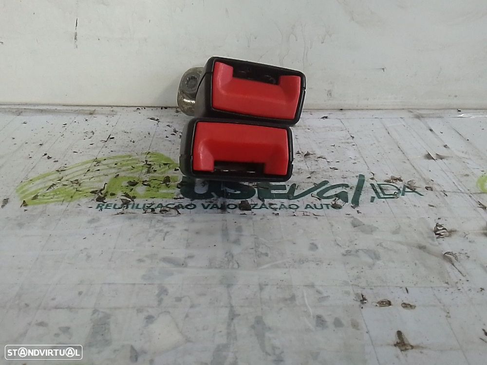 Fixador/Engate Do Cinto Tr Esq Volkswagen Golf V (1K1) - 1