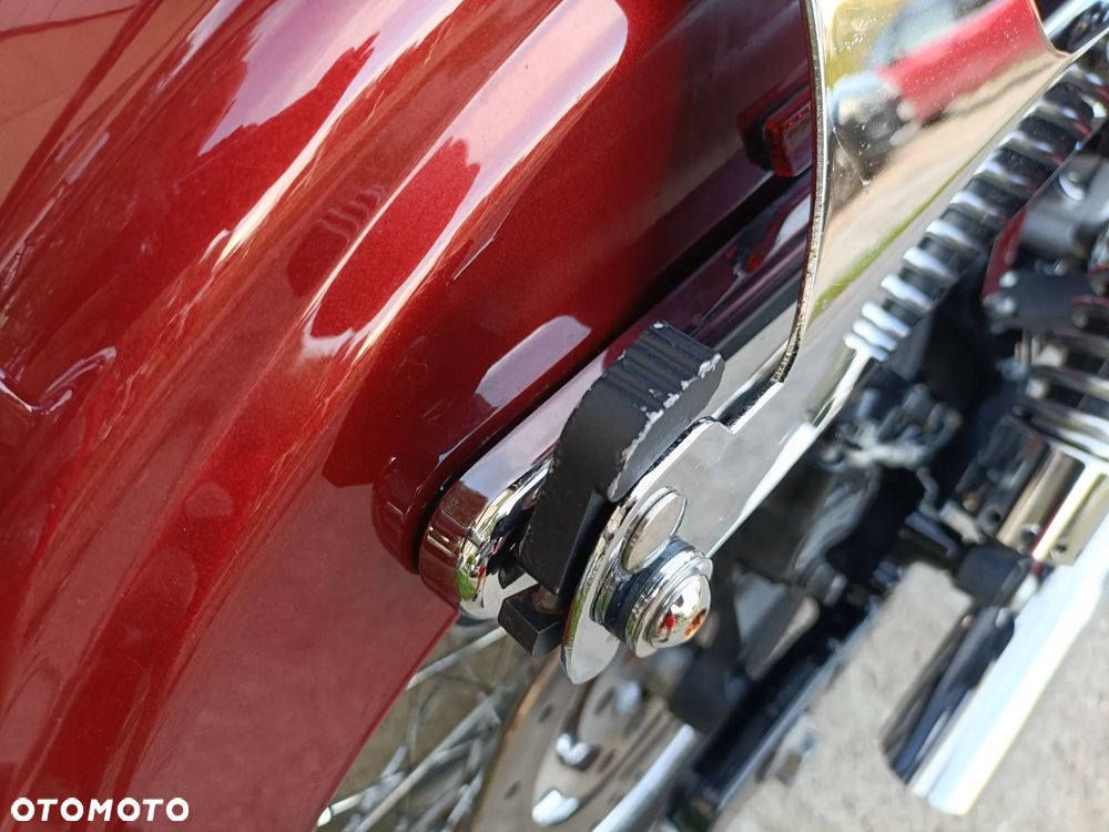 Harley-Davidson Dyna Super Glide - 17