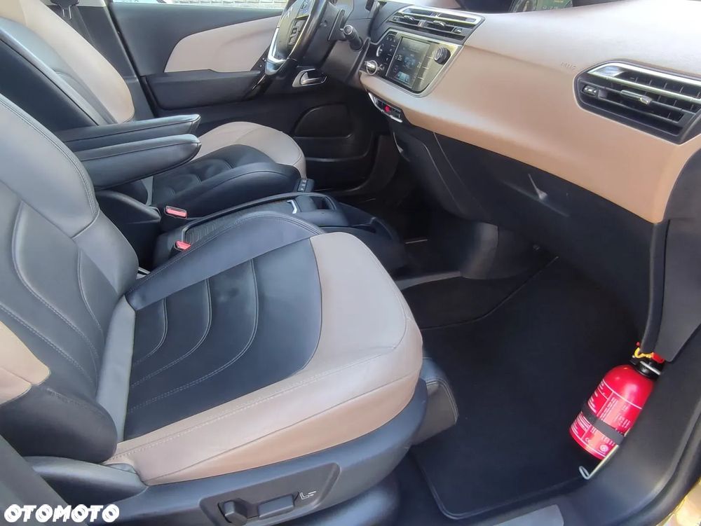 Citroën C4 Picasso e-HDi 115 ETG6 Exclusive - 37