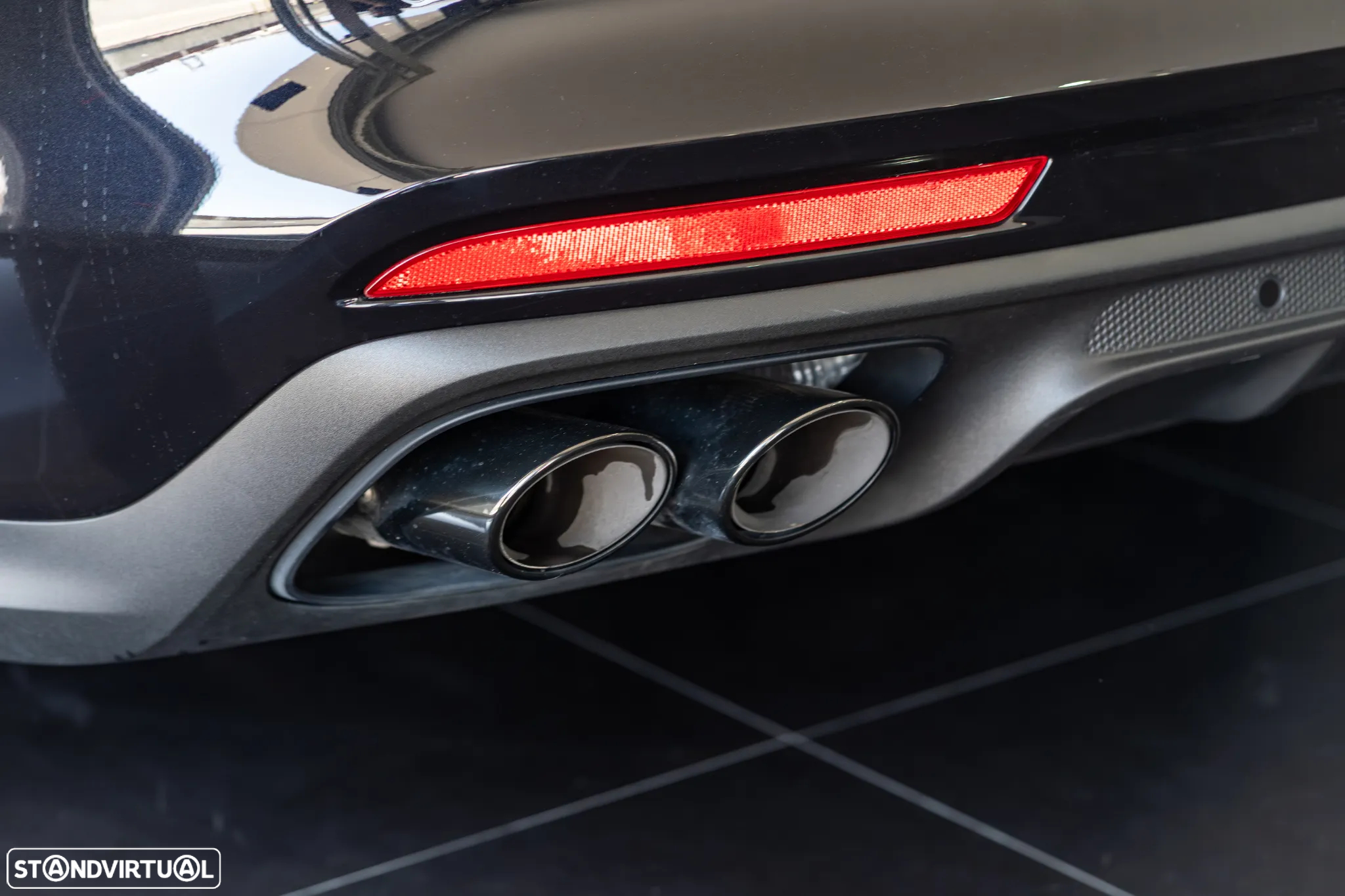 Porsche Panamera Sport Turismo 4S E-Hybrid - 5