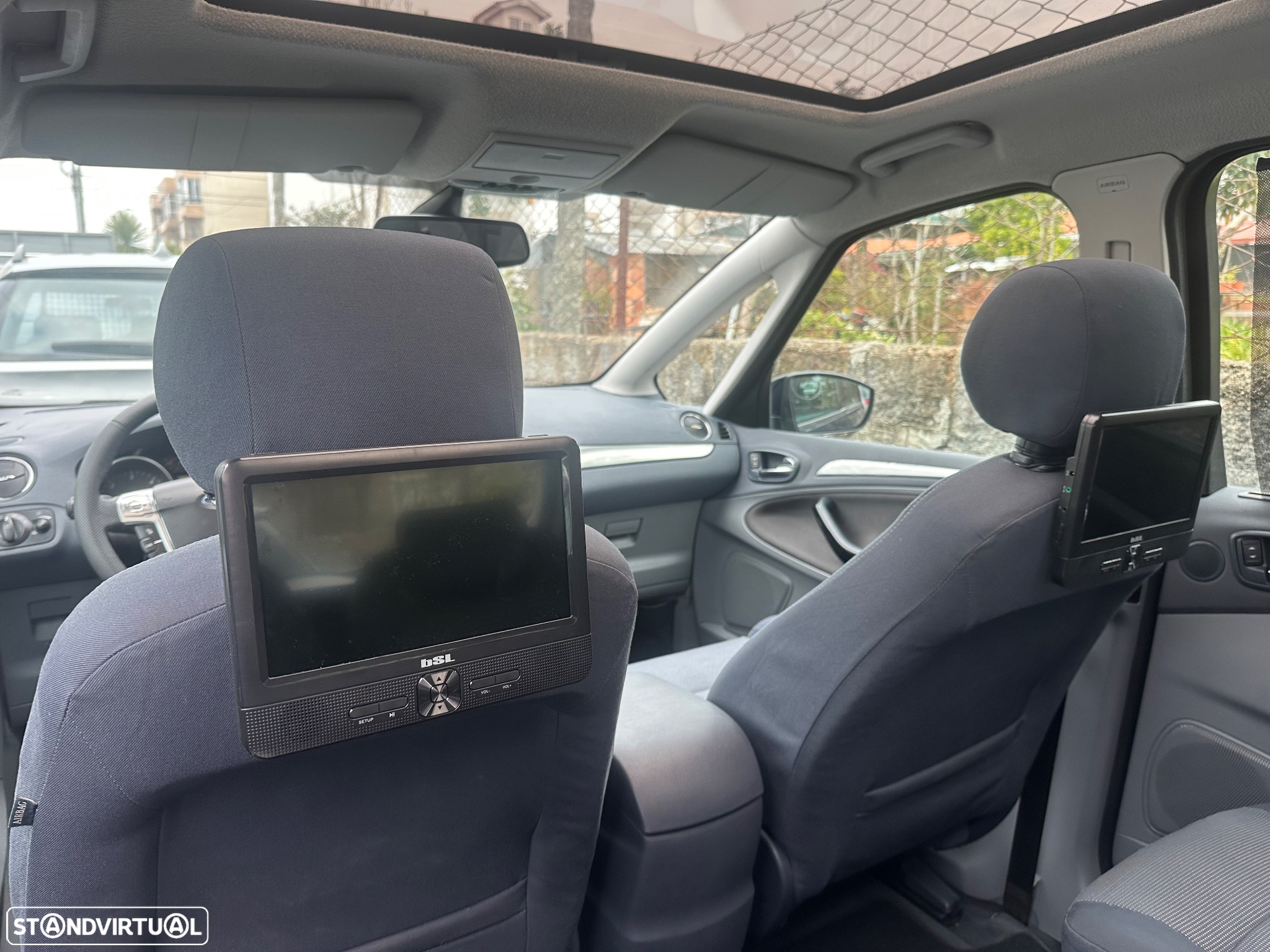 Ford S-Max 2.0 TDCi Titanium 7L - 46