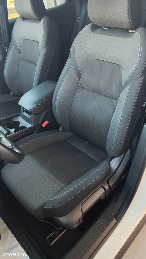 Nissan Qashqai 1.3 DIG-T N-Connecta EU6d - 17