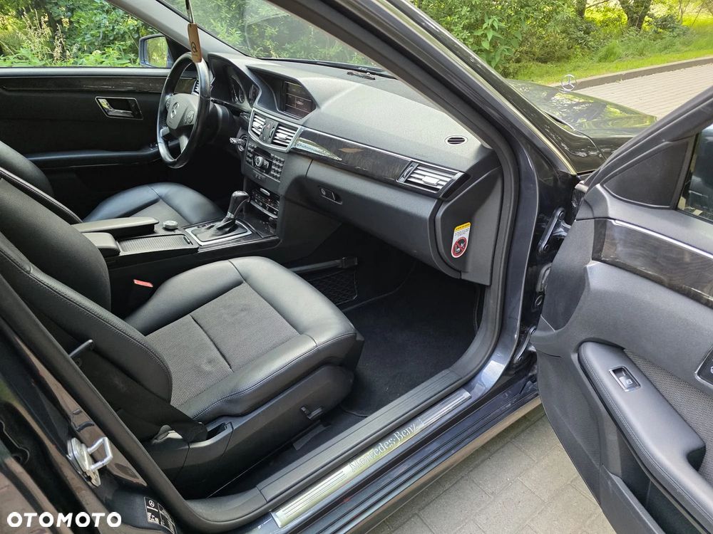 Mercedes-Benz Klasa E 220 CDI BlueEff Avantgarde - 8
