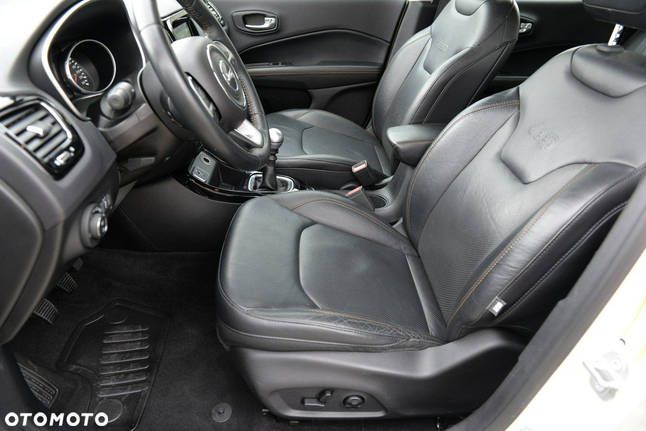Jeep Compass 1.4 MultiAir Limited - 9