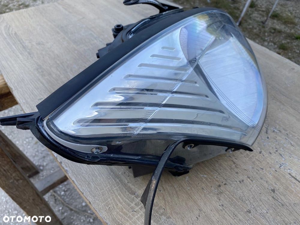 LAMPA PRZEDNIA PRAWA FORD FOCUS MK1 98-01 XS41-13005 - 4