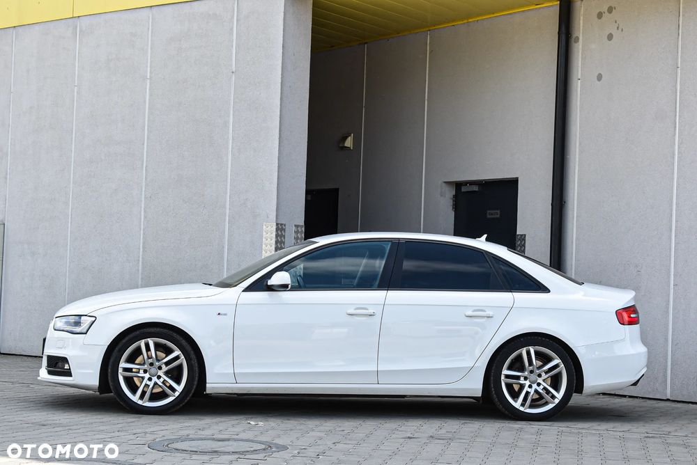 Audi A4 Limousine - 2