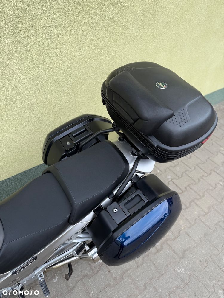 Yamaha FJR - 31
