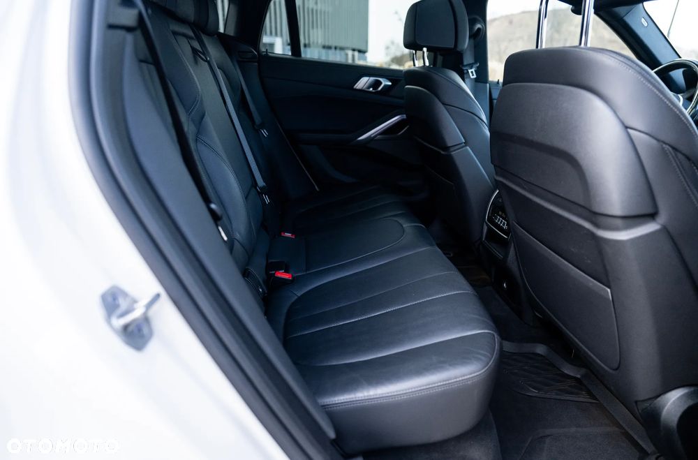 BMW X6 xDrive40d - 14