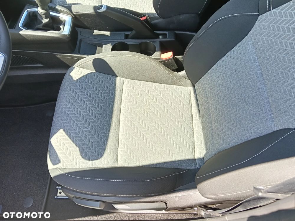 Renault Clio TCe 90 EQUILIBRE - 16