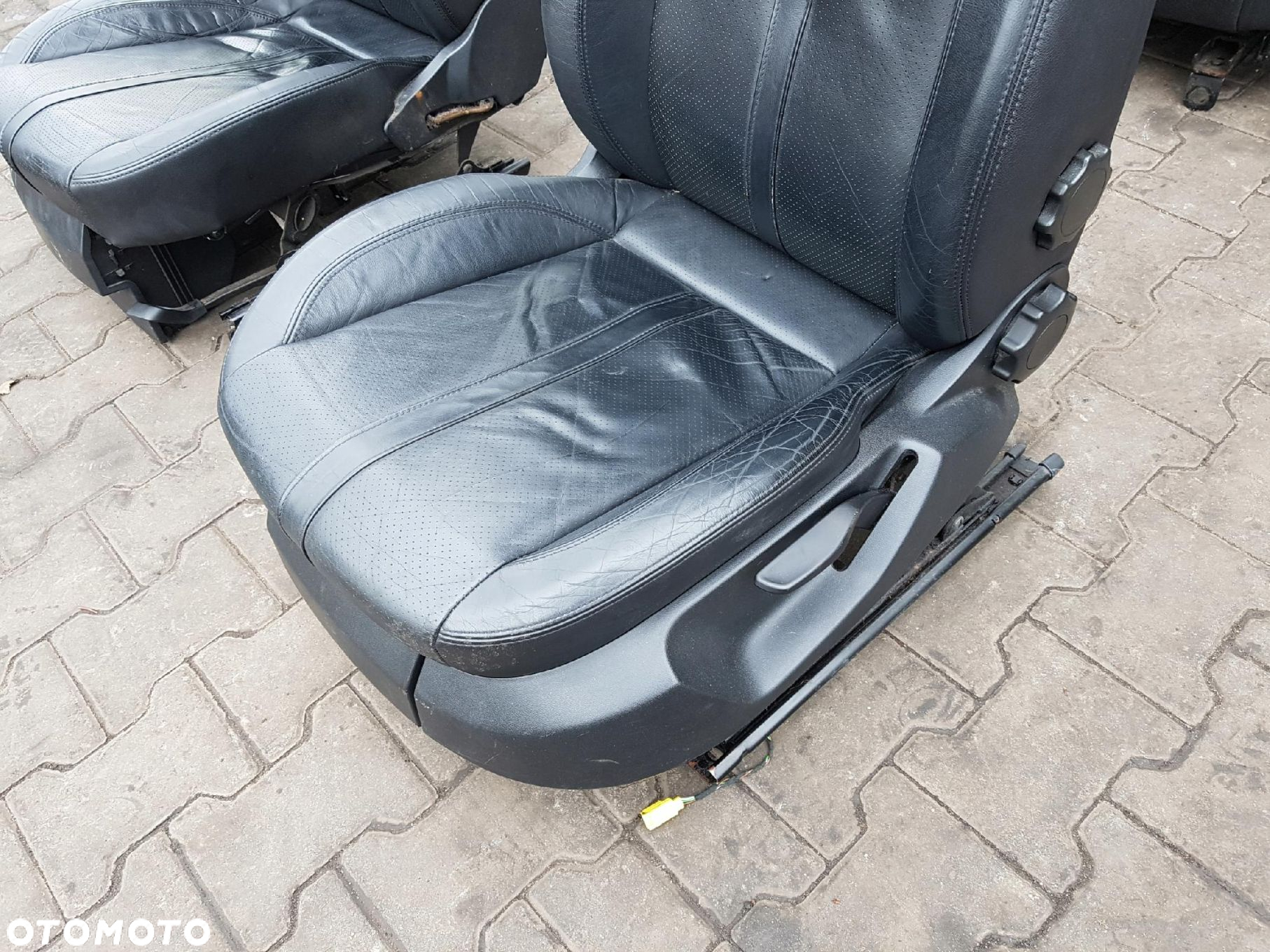 SEAT ALTEA 04-09r TOLEDO III FOTELE SKÓRZANE - 7