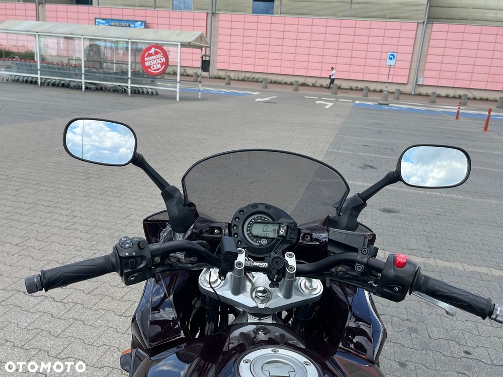 Yamaha FZ6 - 4