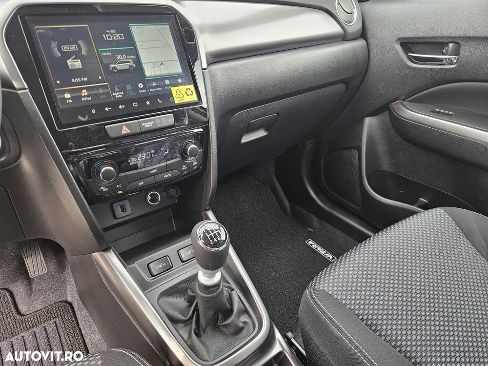 Suzuki Vitara 1.4 Boosterjet 6MT MHEV Passion - 6