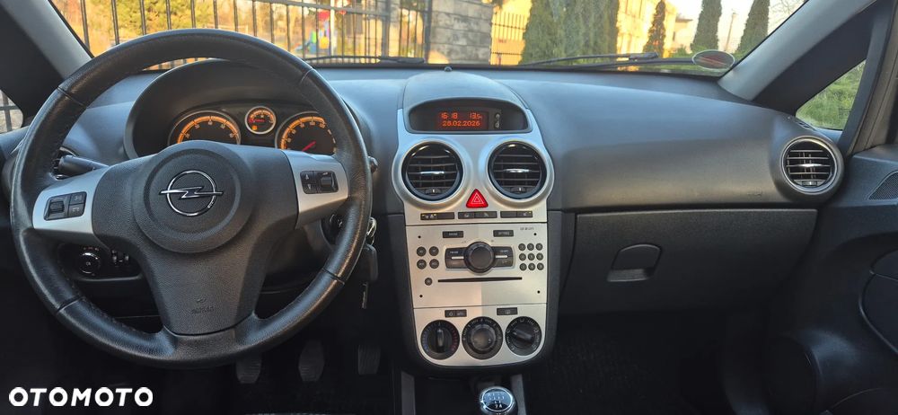 Opel Corsa 1.4 16V Color Elegance - 15