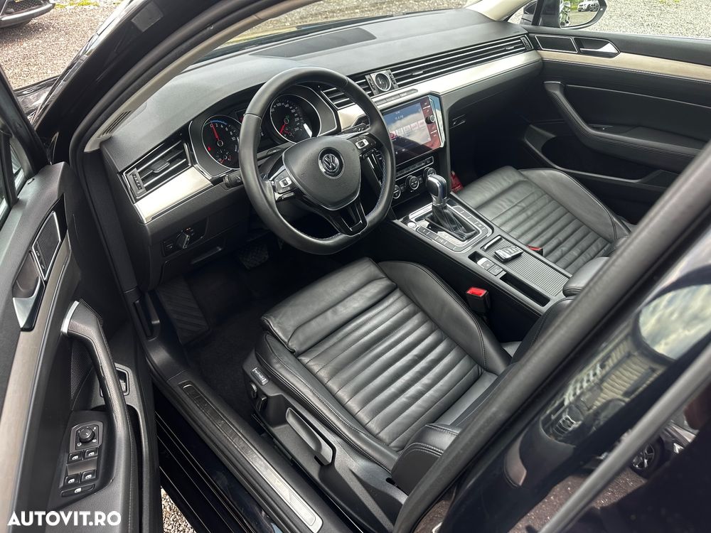 Volkswagen Passat - 24