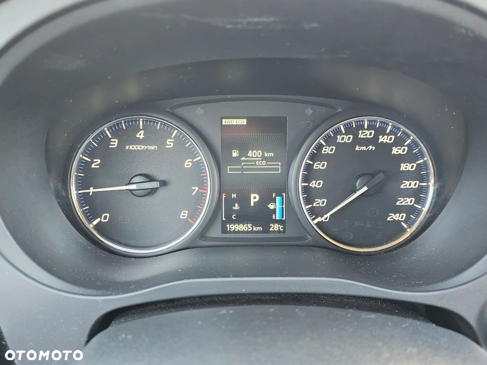 Mitsubishi Outlander 2.0 Intense + CVT - 15