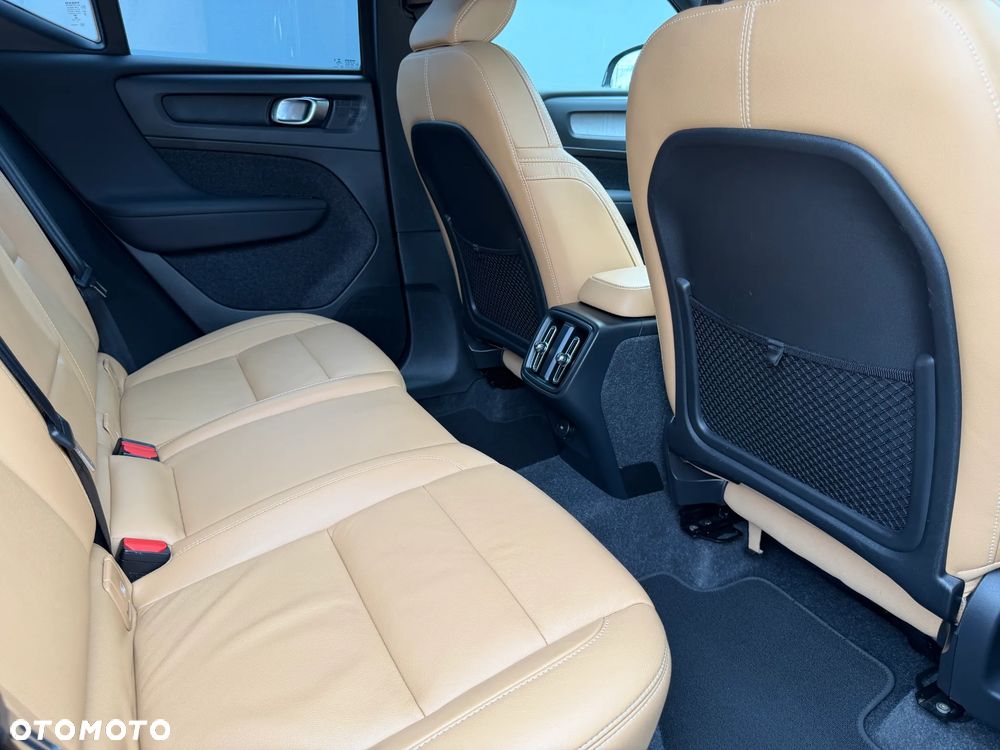 Volvo XC 40 B4 B Inscription - 25