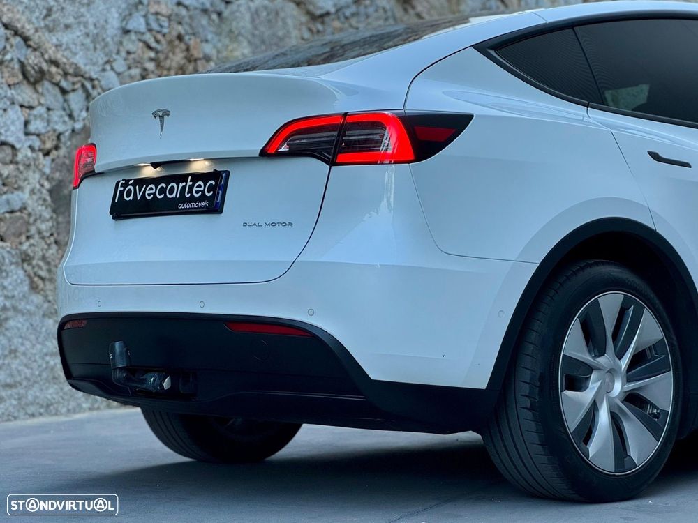 Tesla Model Y 2022 photo 5