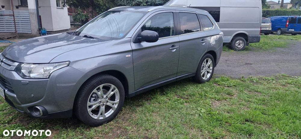 Mitsubishi Outlander 2.0 City Style 2WD - 6