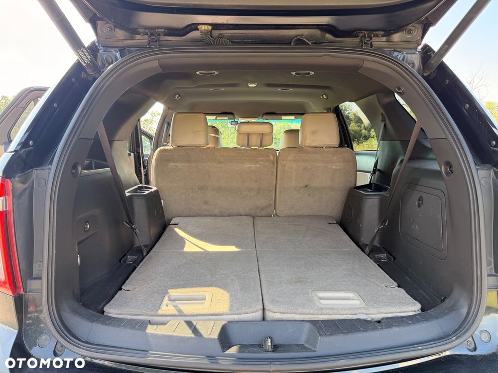 Ford Explorer - 18