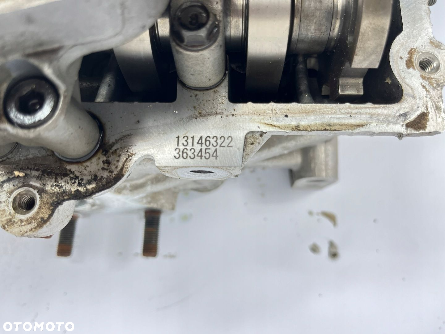 GŁOWICA CYLINDRA CYLINDRÓW ZAWORÓW WAŁEK ROZRZĄDU KIA STINGER 3,3 T-GDI - 8