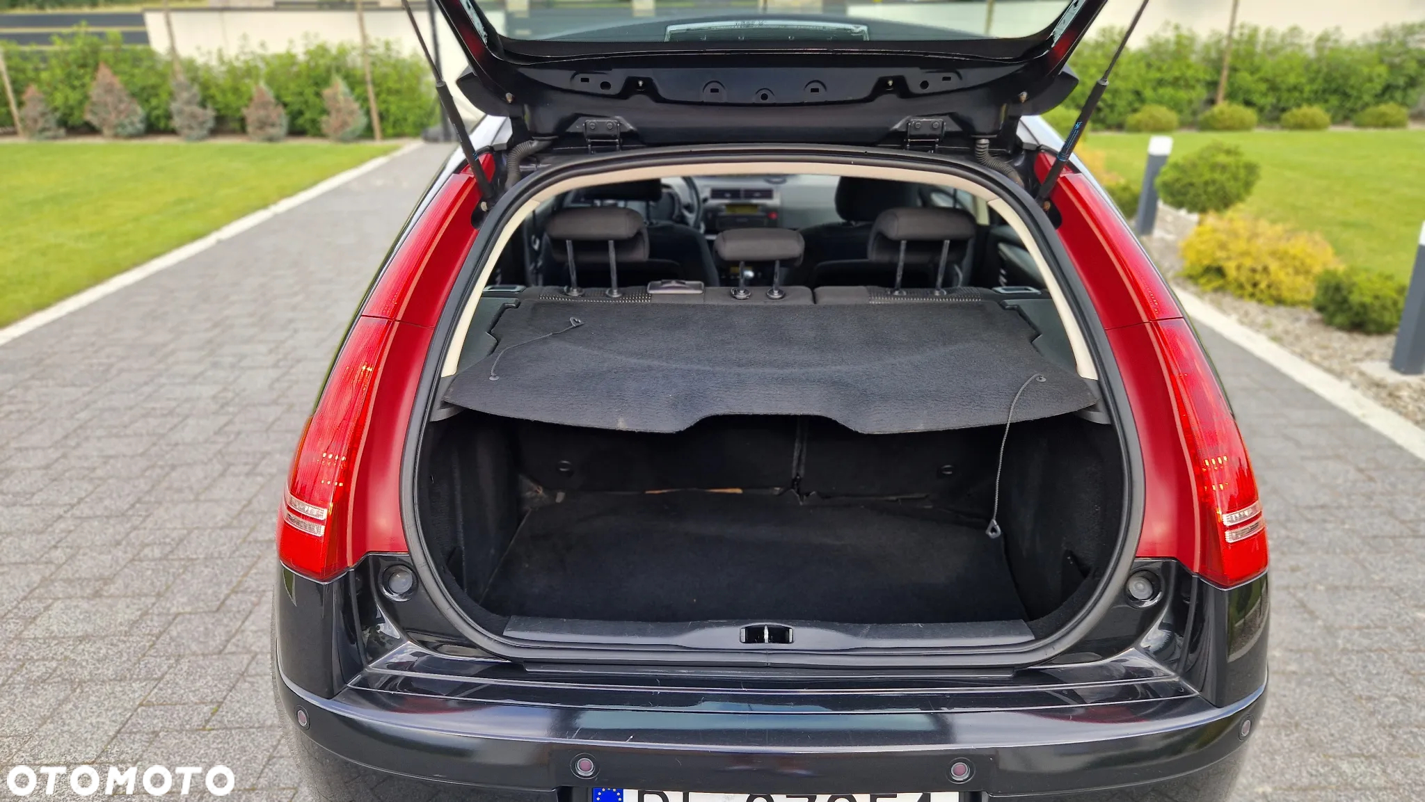 Citroën C4 1.6 HDi FAP EGS6 Exclusive - 25