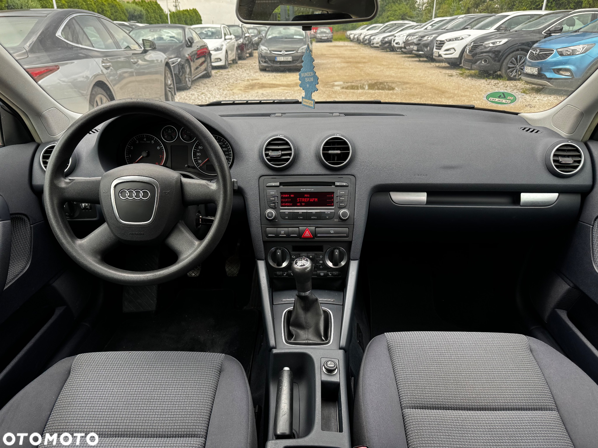 Audi A3 1.6 Attraction - 26