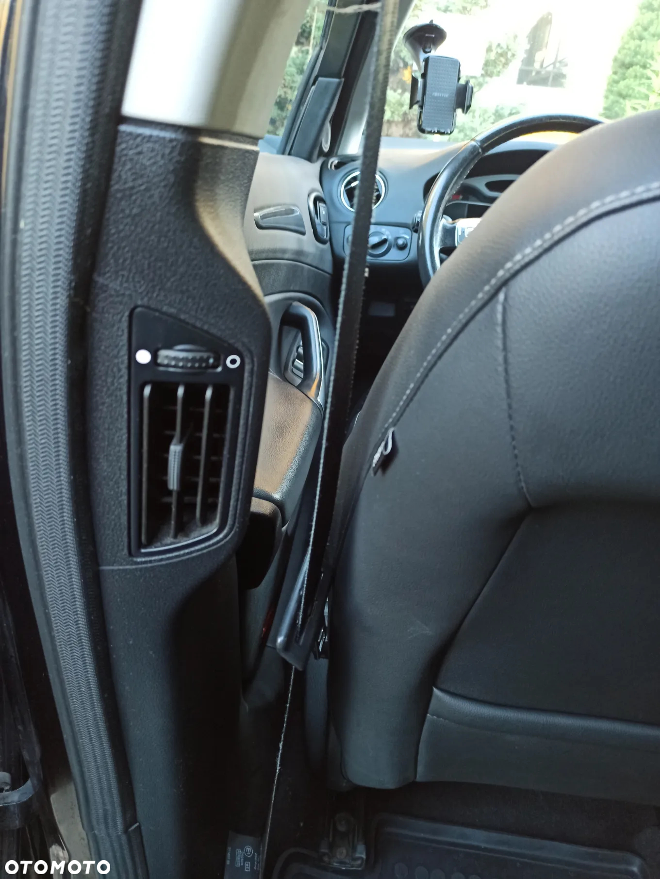 Ford Mondeo 2.5 Titanium X - 18