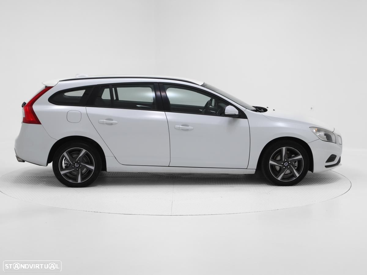 Volvo V60 - 2