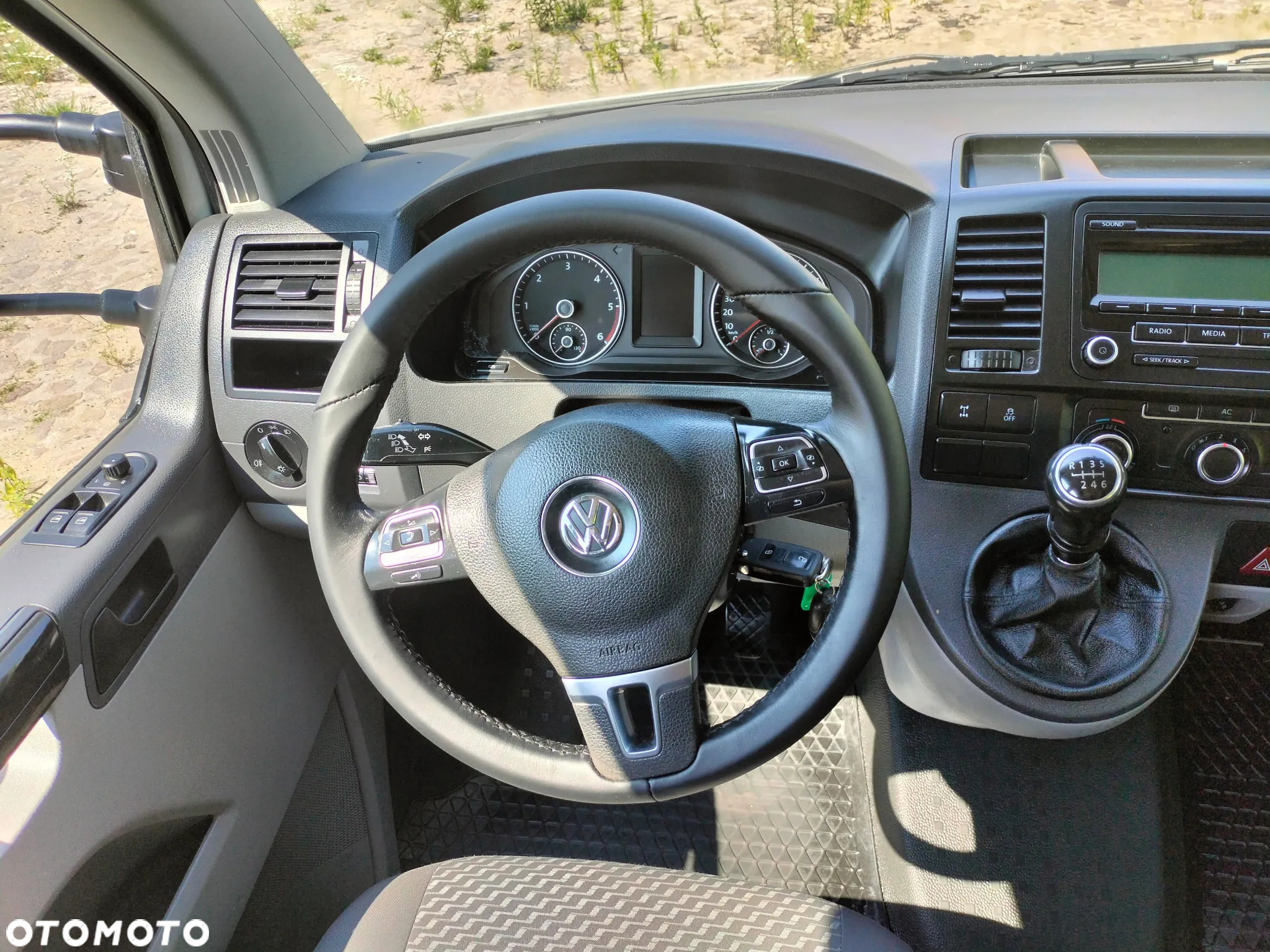 Volkswagen TRANSPORTER T5 - 10