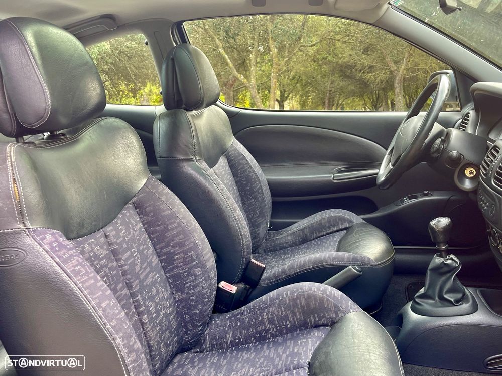 Renault Mégane Coupe 1.4 16V Privilège - 10
