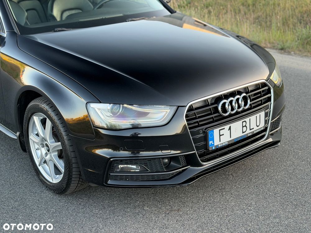 Audi A4 Avant 2.0 TDI DPF clean diesel multitronic S line Sportpaket - 2