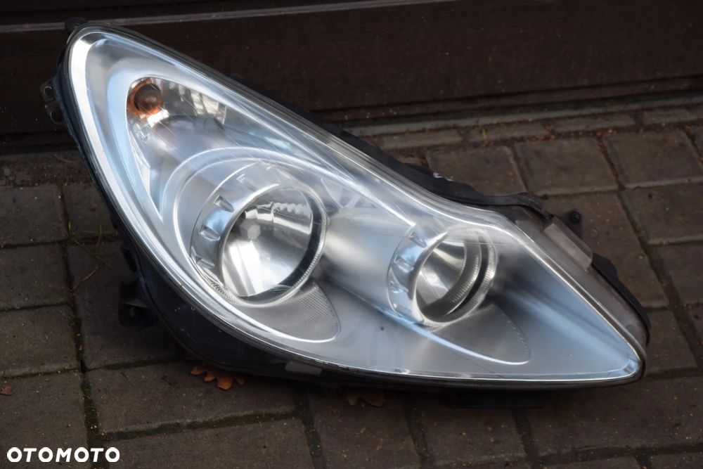 Opel Corsa D Lampa przednia prawa prawy przód EUROPA ładna - 1