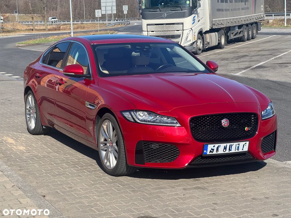 Jaguar XF 3.0 V6 Kompressor - 7