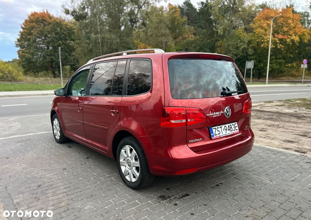 Volkswagen Touran - 6