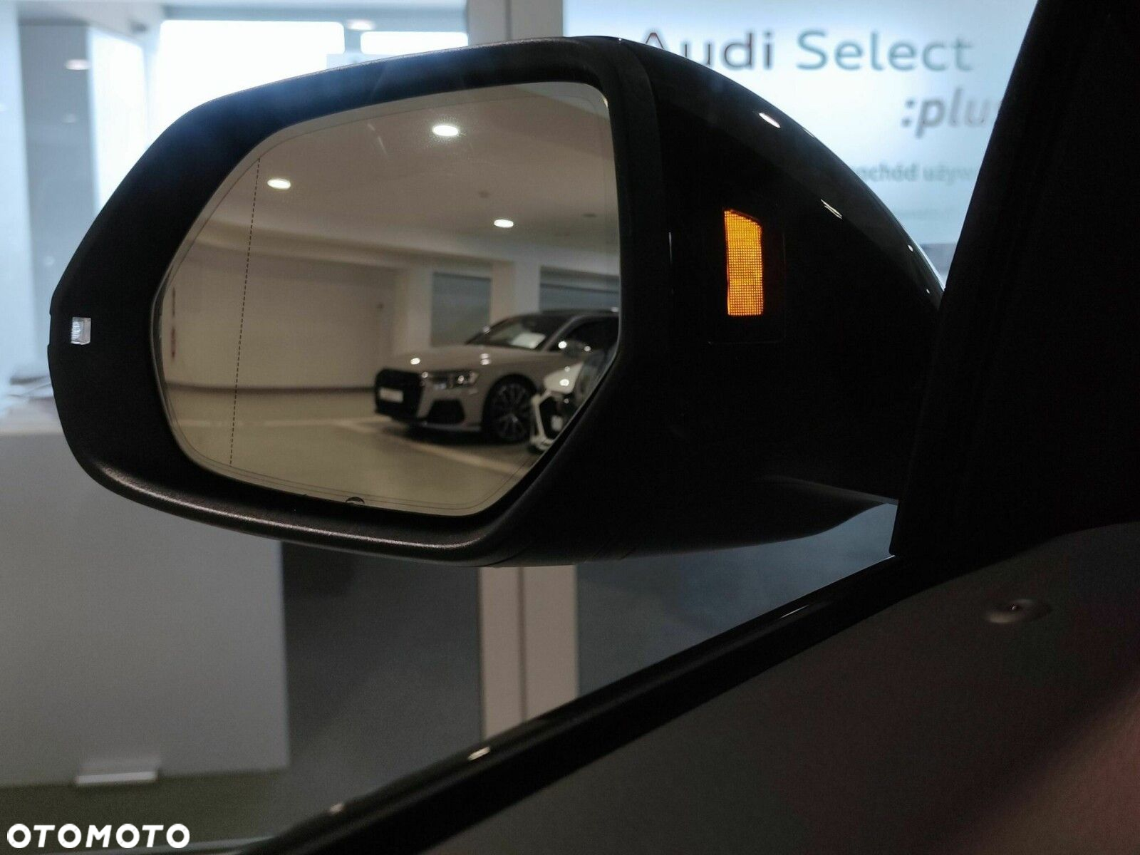 Audi Q8 - 16