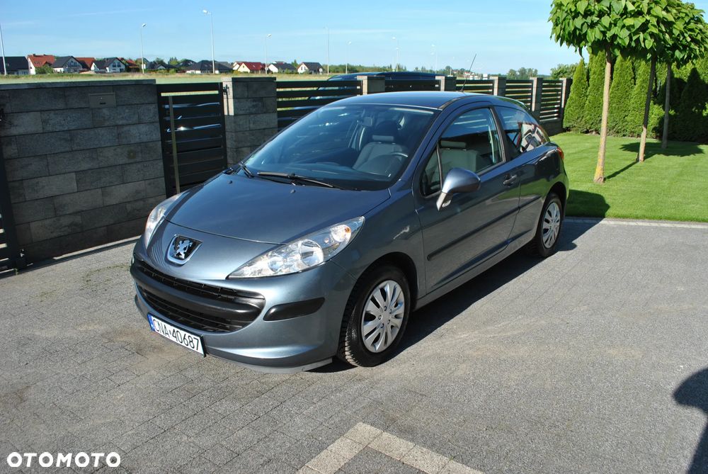 Peugeot 207 1.4 16V Trendy - 2