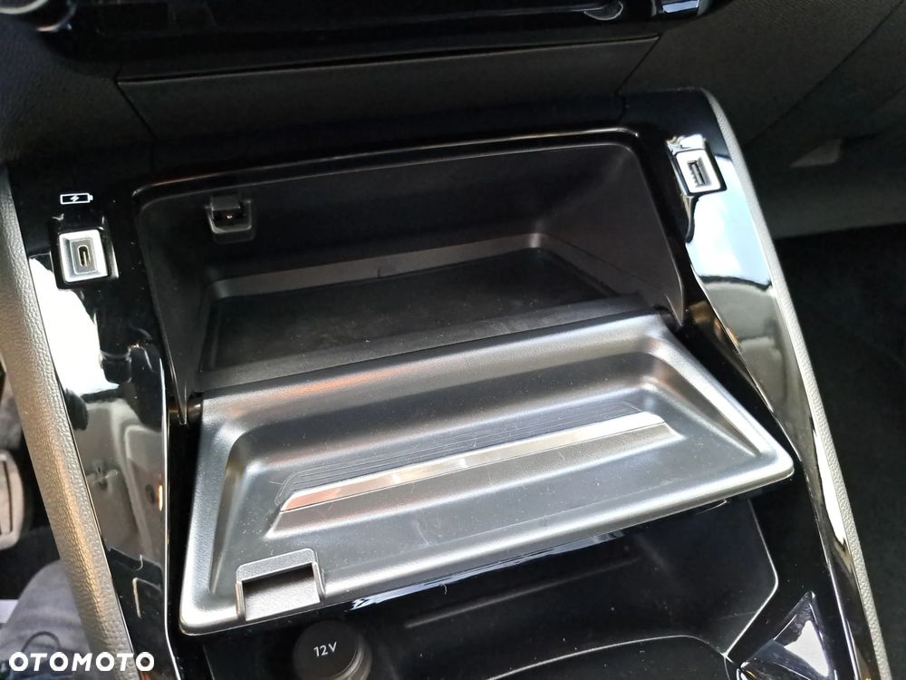 Peugeot 208 1.2 PureTech Allure S&S - 18